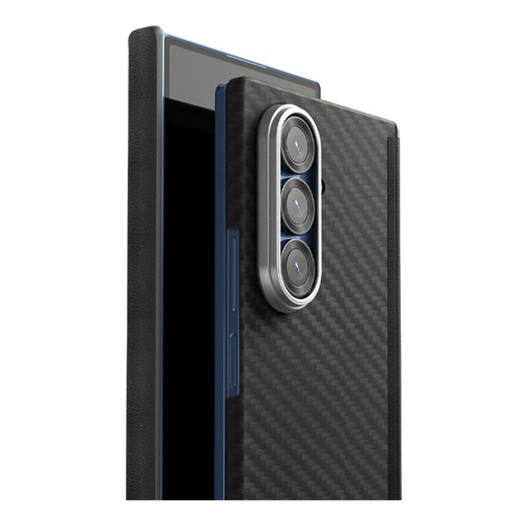 A Photo Of Araree Aramee M Case for Samsung Galaxy Z Fold 7