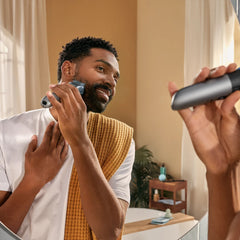 A Photo Of Philips Beard Trimmer 7000 Series BT7670/15