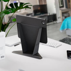 A Photo Of Blupebble Tokyo 13