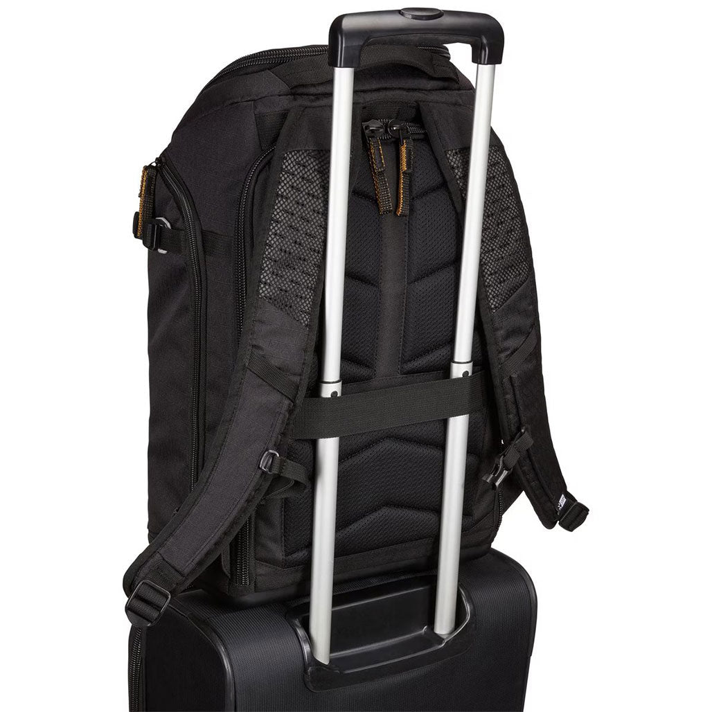 A Photo Of Case Logic Viso Large Camera Backpack - CVBP-106 (Black)