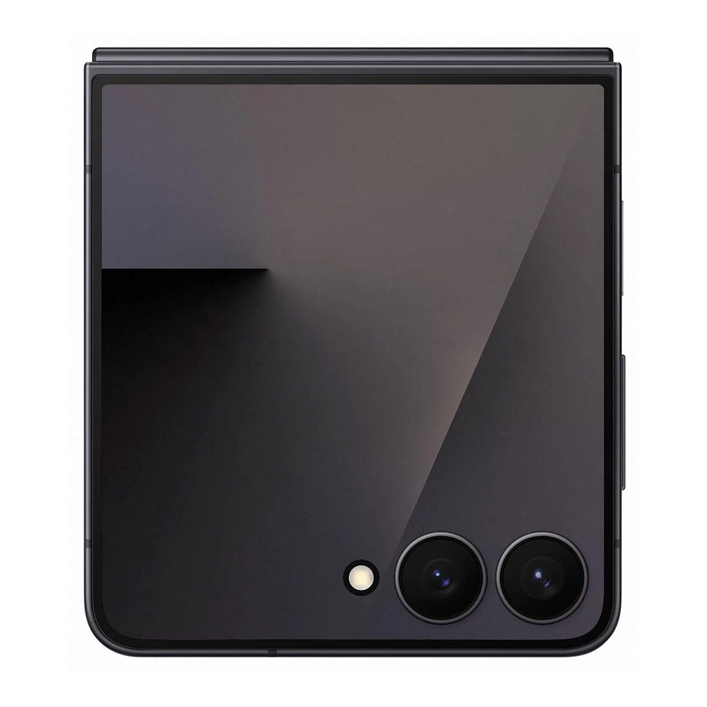 A Photo Of Samsung Galaxy Z Flip7