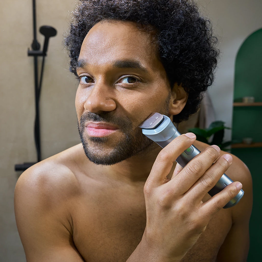 A Photo Of Philips All-in-One Trimmer 5000 Series - MG5942/15
