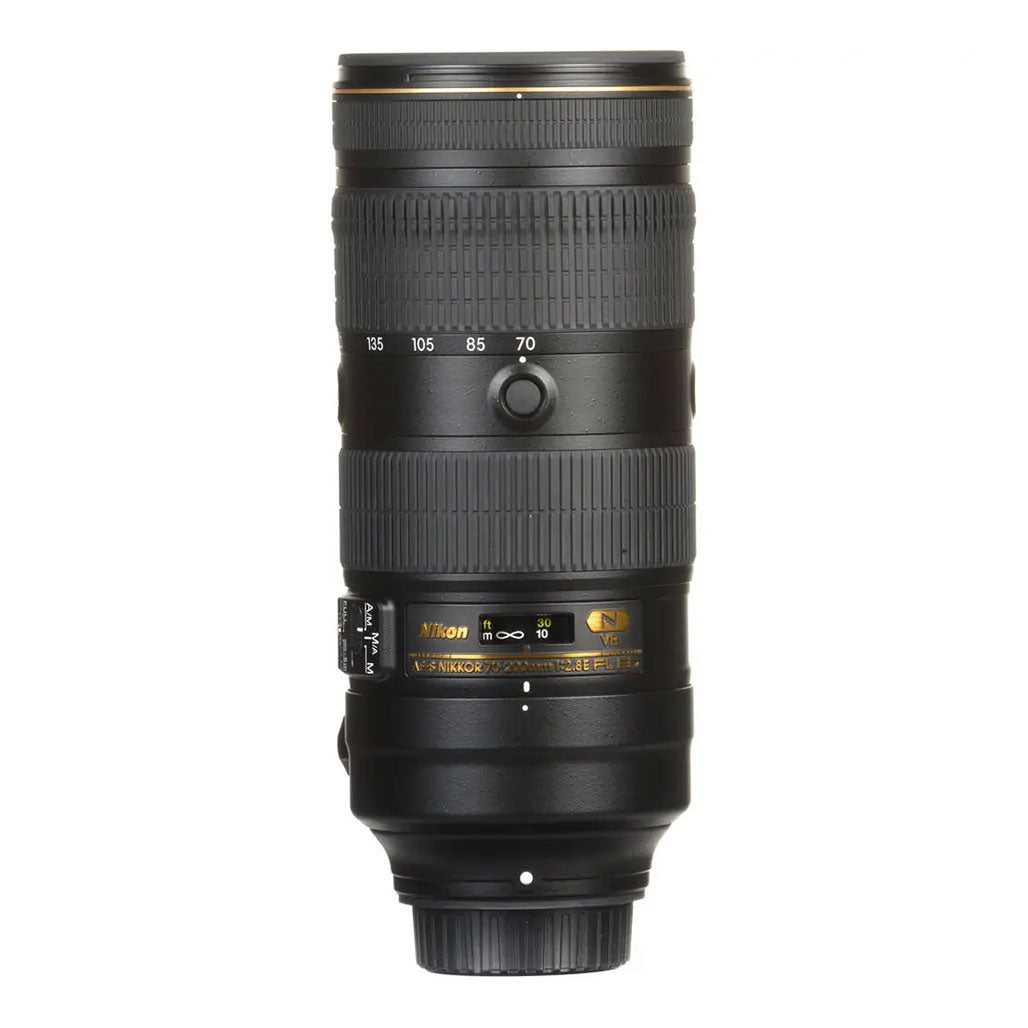 A Photo Of Nikon AF-S NIKKOR 70-200mm f/2.8E FL ED VR Lens – Versatile Telephoto Zoom for FX Cameras