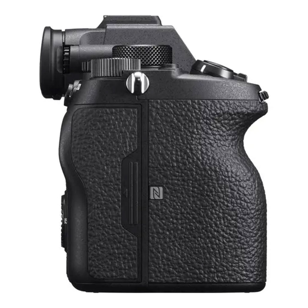 A Photo Of Sony Alpha a7R IV Mirrorless Digital Camera Body only