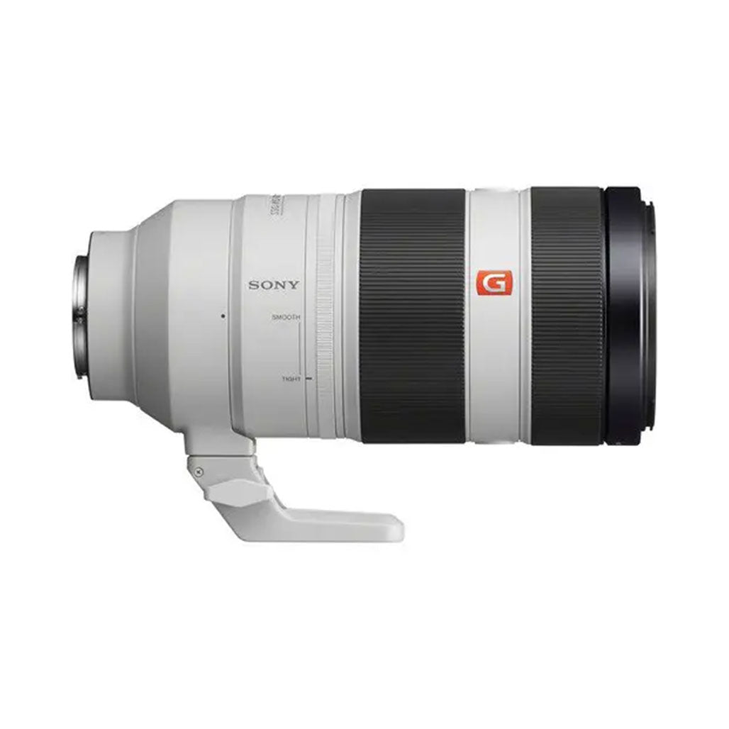 A Photo Of Sony FE 100-400mm f/4.5-5.6 GM OSS Telephoto Lens with 77mm Circular Polarizer Filter Kit – High-Performance Imaging Solution