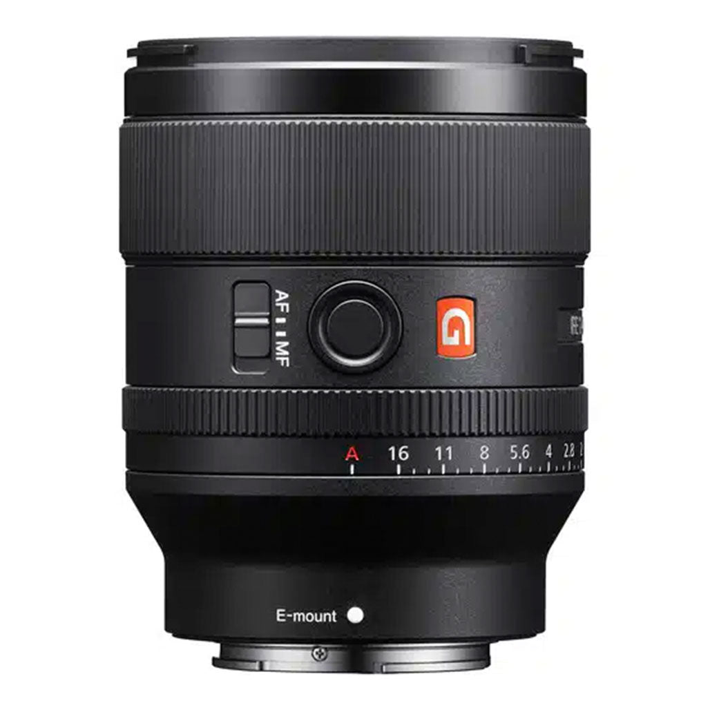 A Photo Of Sony FE 35mm f/1.4 GM Lens – High-Resolution Wide-Angle Prime with Fast Aperture and Advanced Optical Design