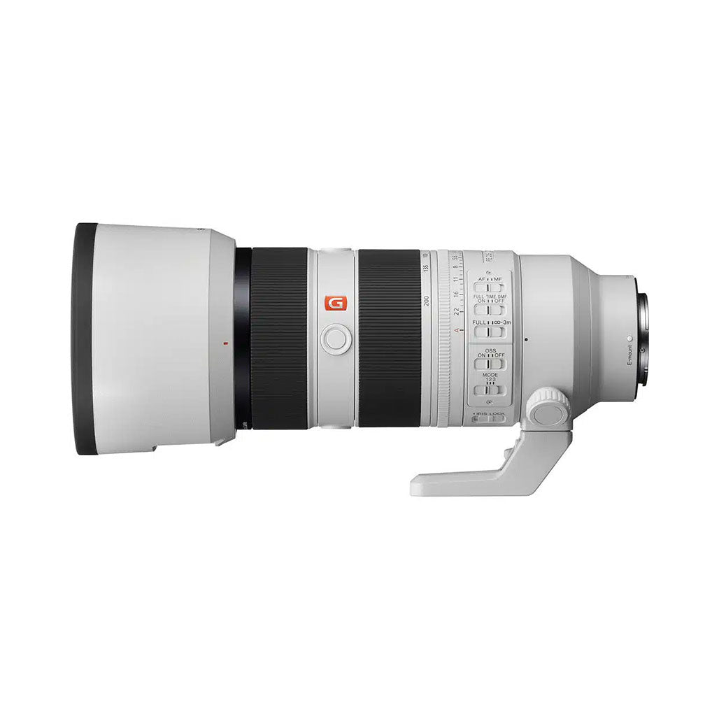 A Photo Of Sony FE 70-200mm f/2.8 GM OSS II Lens – Lightweight Pro Zoom with Advanced Autofocus and Optical Performance