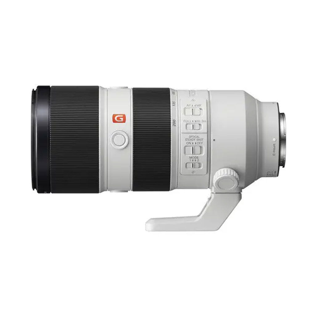 A Photo Of Sony FE 70-200mm f/2.8 GM OSS Lens – Professional Telephoto Zoom with Optical SteadyShot and Superior Image Quality