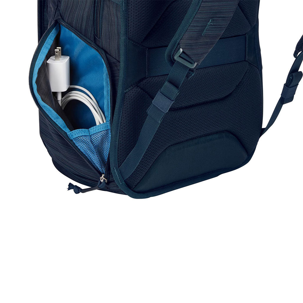 A Photo Of Thule Construct Carbon Blue Laptop Backpack – 28L Water-Resistant Design with Padded Compartments for 15.6