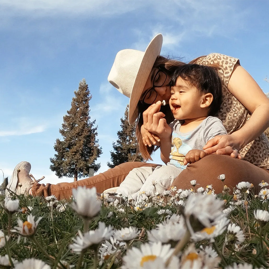 A Photo Of GoPro Travel Kit - Shorty + Magnetic Swivel Clip + Camera Case