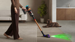 A Photo Of Dyson V16 Piston Animal Submarine™ Cordless Vacuum Cleaner (Black/Copper)