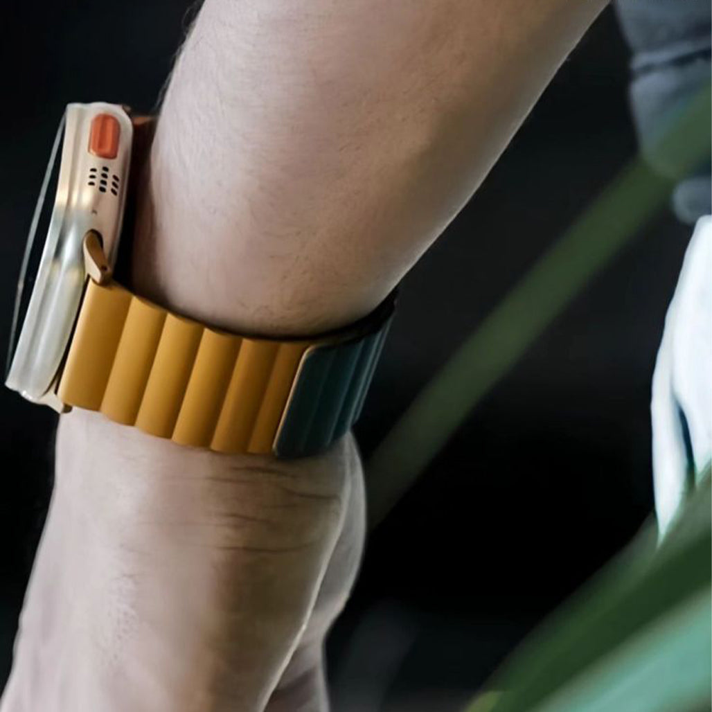 A Photo Of A-Case Invix Reversible Silicone Band for Apple Watch (42mm/44mm/45mm/49mm)