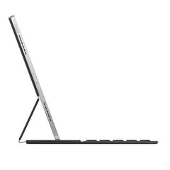 A Photo Of Apple Smart Keyboard Folio 2020 for iPad Air (4th generation) and iPad Pro 11-inch (2nd generation) 2020