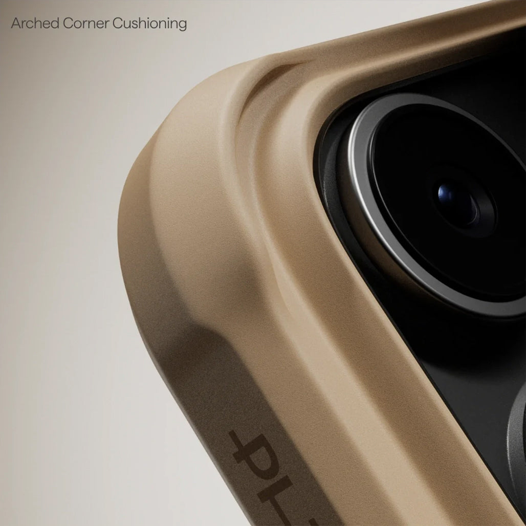 A Photo Of Pitaka Aramid ProGuard Case for iPhone 17 Series