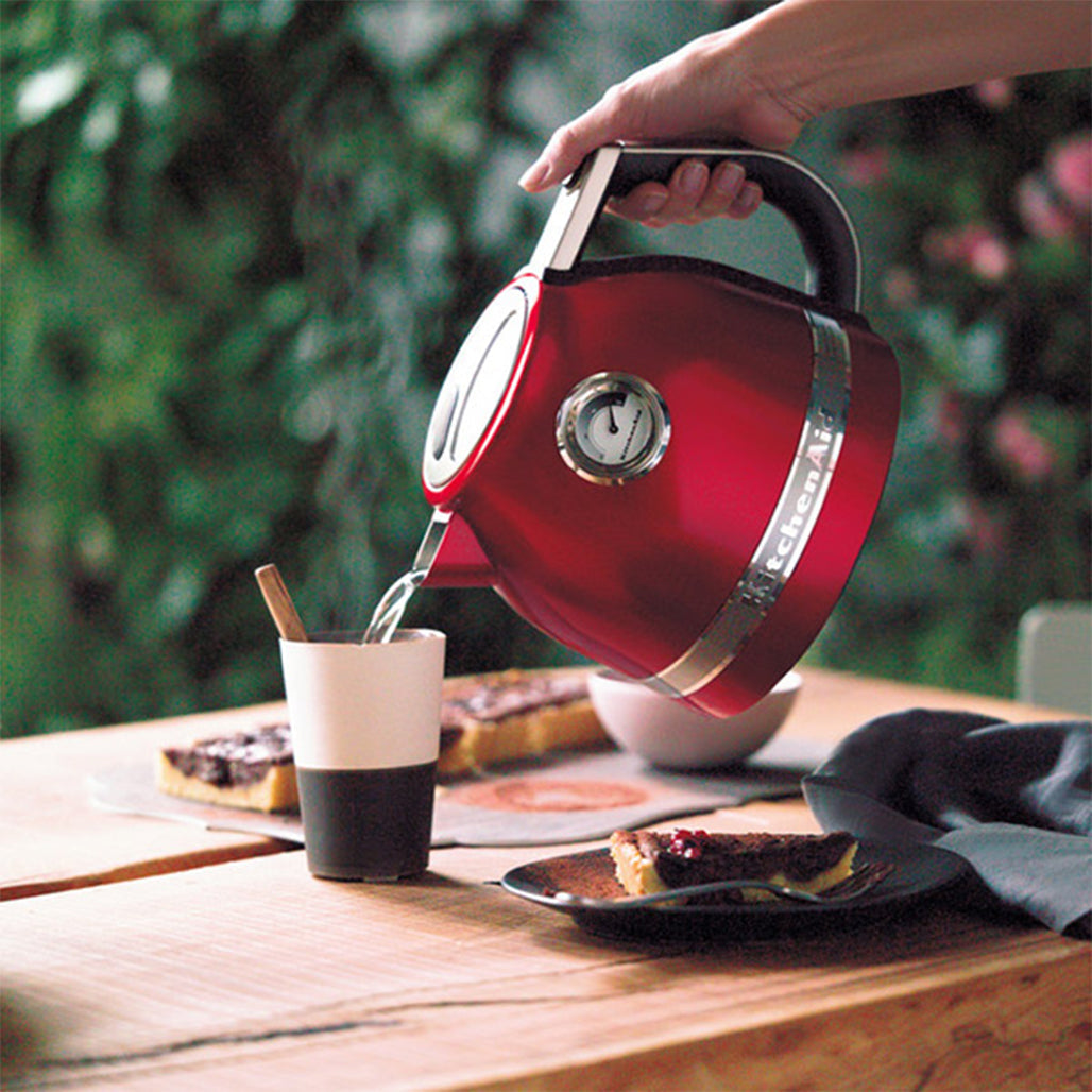 A Photo Of KitchenAid Artisan 1.5L Kettle