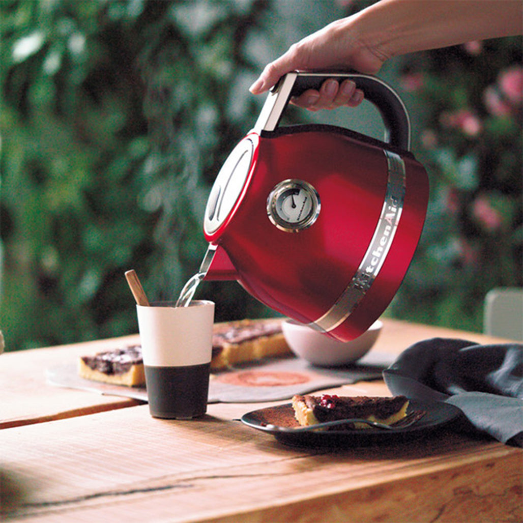 A Photo Of KitchenAid Artisan 1.5L Kettle