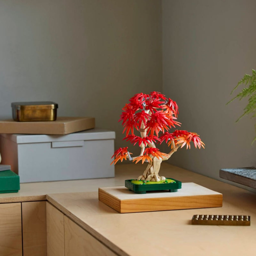 A Photo Of LEGO Japanese Red Maple Bonsai Tree - 474 Pieces - 10348