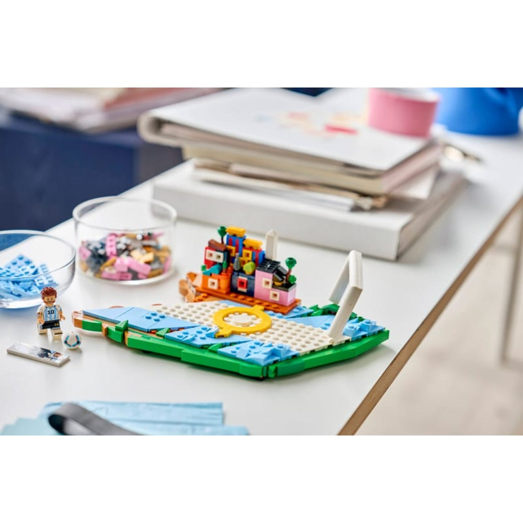 A Photo Of LEGO Lionel Messi - Soccer Highlights - 43011 - 500 Pieces