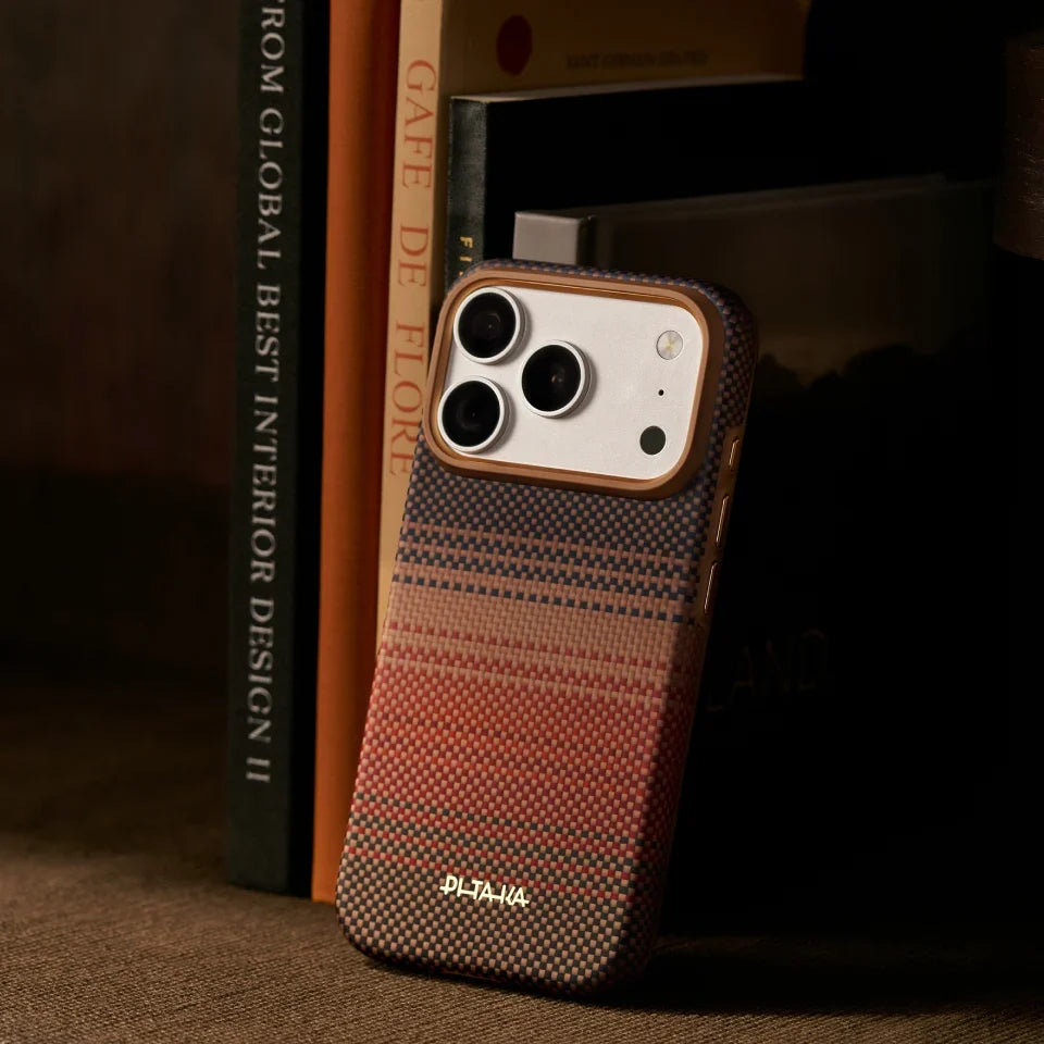 A Photo Of Pitaka Summa Case for iPhone 18 Series – Aramid Fiber MagSafe Protective Case