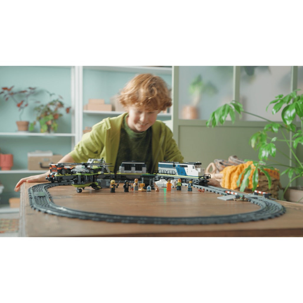 A Photo Of LEGO Police Train Heist - 1313 Pieces - 60508