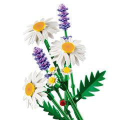 A Photo Of LEGO Daisies - 133 Pieces - 11508