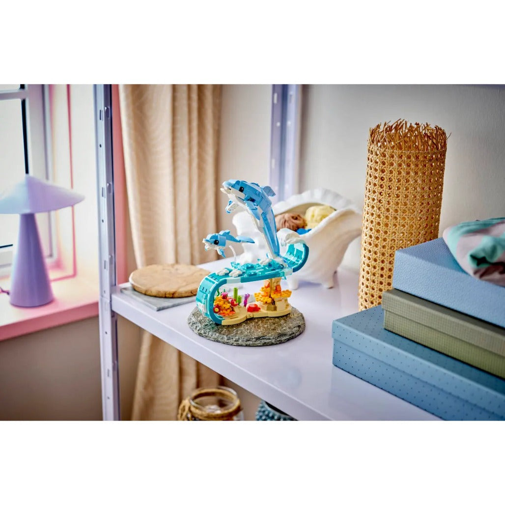 A Photo Of LEGO Creator 3-in-1 Sea Animals: Beautiful Dolphins 542 Pieces - 31385