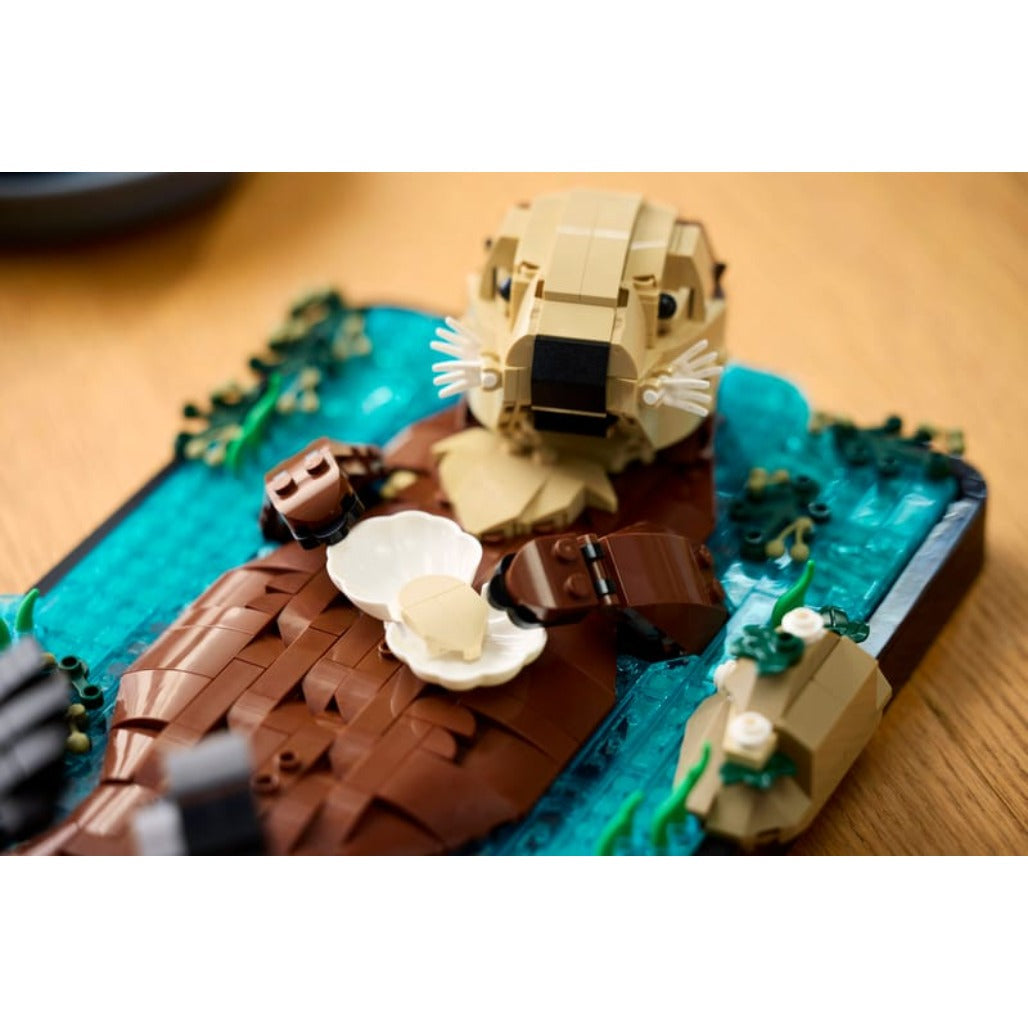 A Photo Of LEGO Floating Sea Otters - 1234 Pieces - 21366