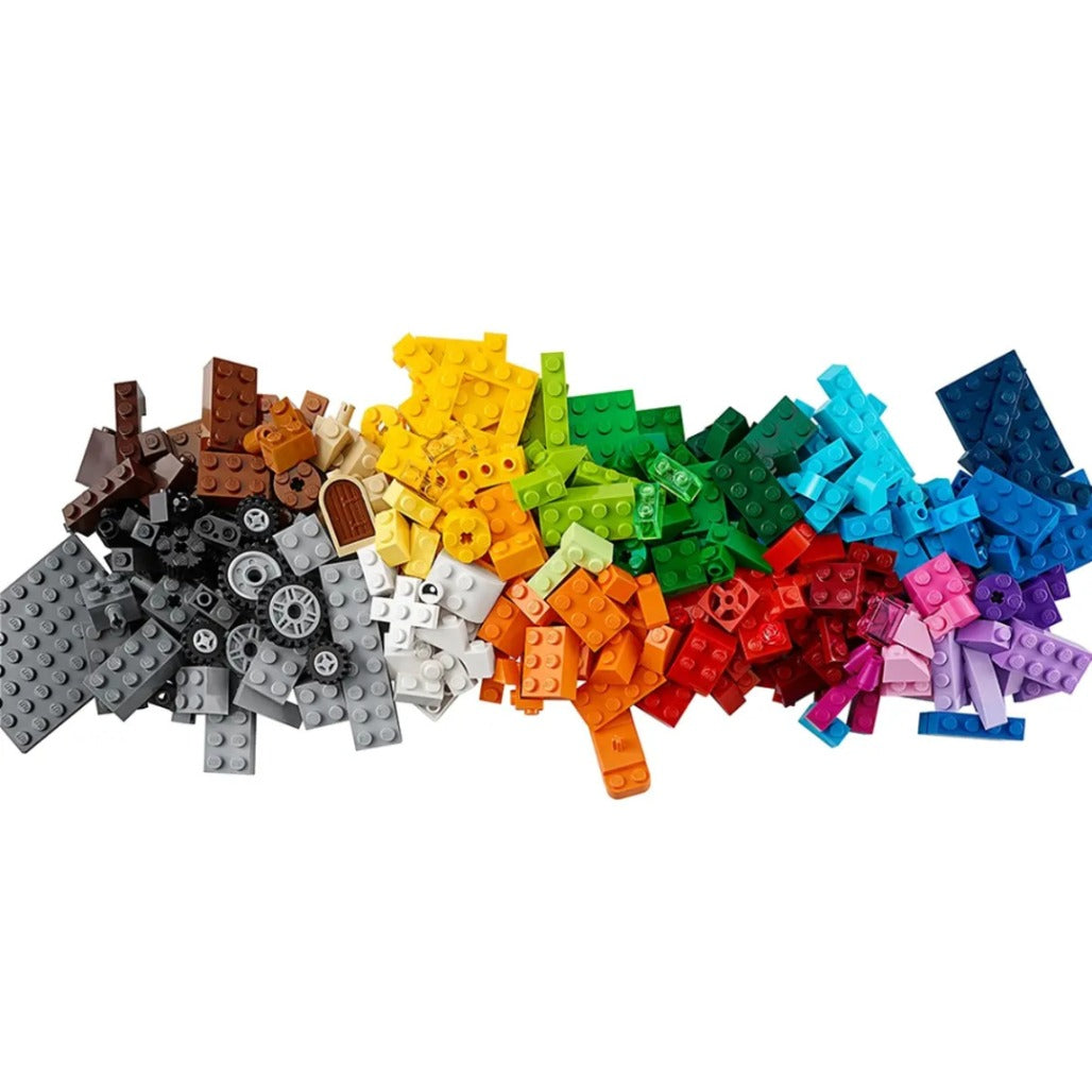 A Photo Of LEGO Classic Medium Creative Brick Box 484 Pieces - 10696