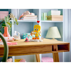 A Photo Of LEGO Sweetheart Tweety Bird - 412 Pieces - 40824
