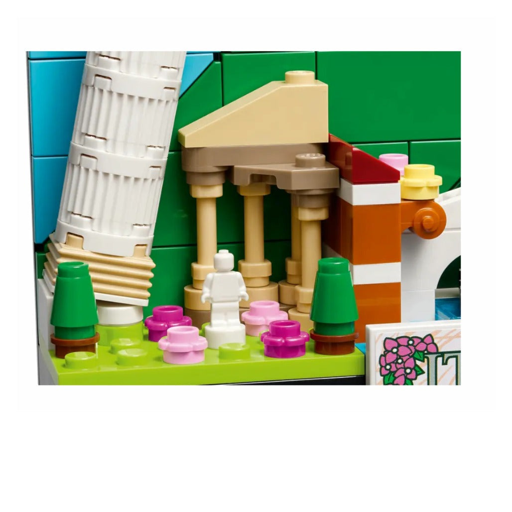 A Photo Of LEGO Creator Italy Postcard 189 Pieces - 40818