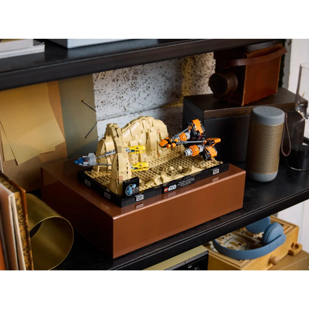 A Photo Of LEGO Star Wars Mos Espa Podrace™ Diorama 718 Pieces - 75380