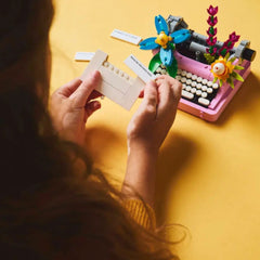 A Photo Of LEGO Creator 3in1 Typewriter with Flowers 363 Pieces - 31169