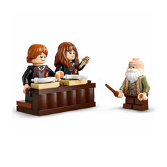 A Photo Of LEGO Hogwarts™ Castle: Charms Class 204 Pieces - 76442