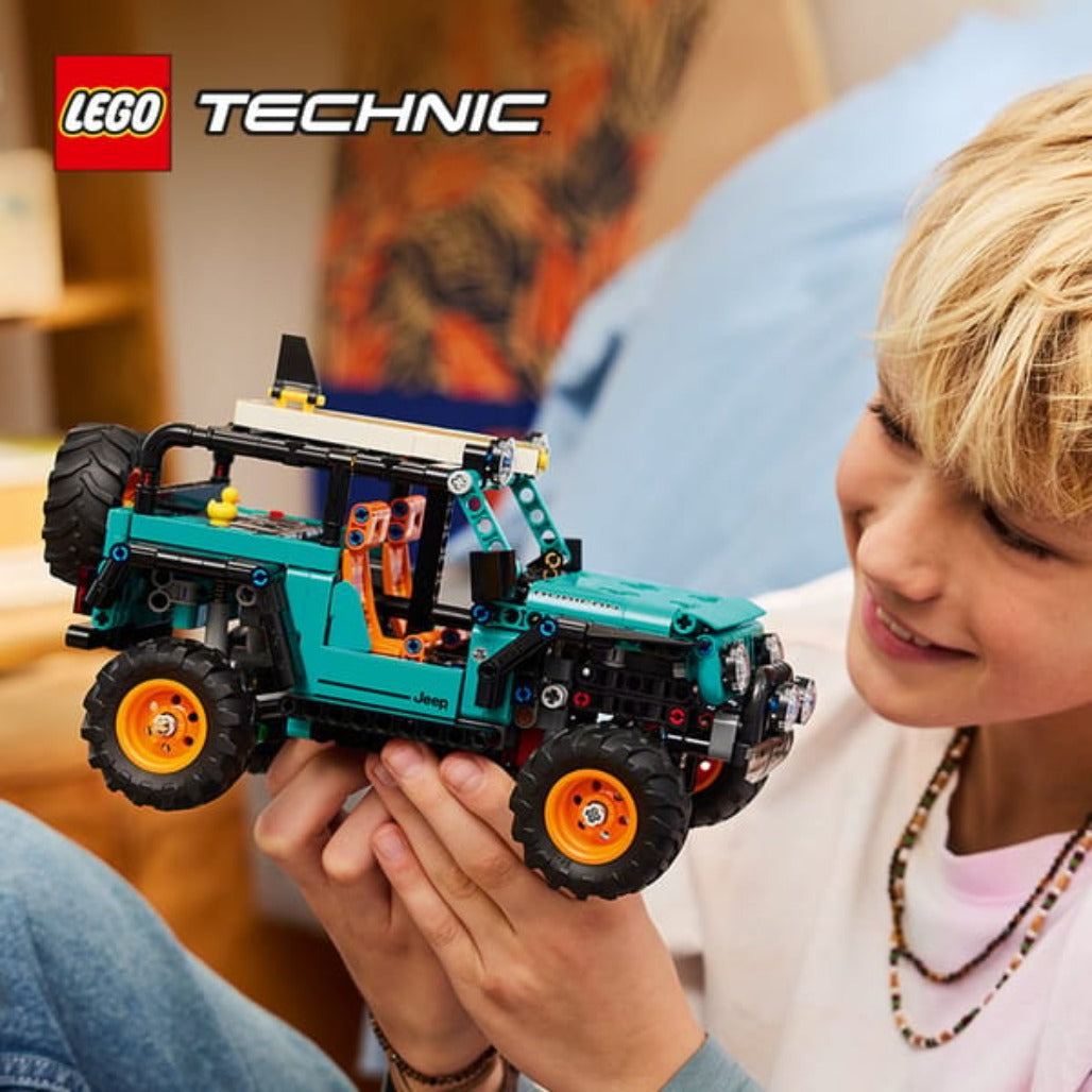 A Photo Of LEGO Jeep® Wrangler Rubicon SUV - 723 Pieces - 42227