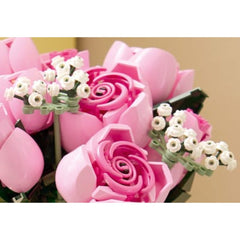 A Photo Of LEGO Bouquet of Pink Roses - 789 Pieces - 10374