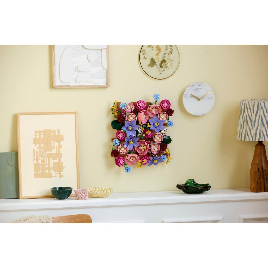 A Photo Of LEGO Botanicals Flower Wall 879 Pieces - 11503