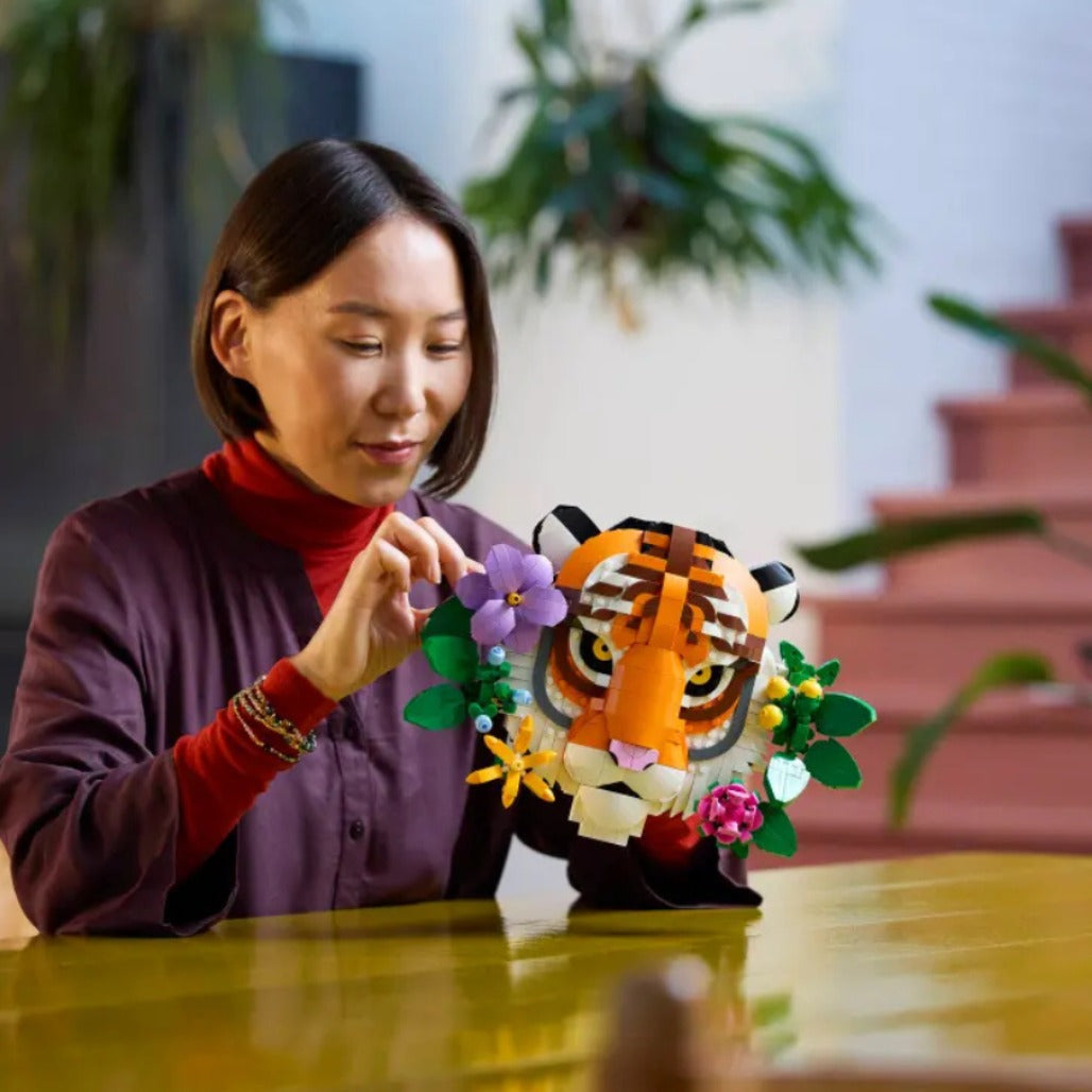 A Photo Of LEGO Art The Fauna Collection - Tiger 744 Pieces - 31217