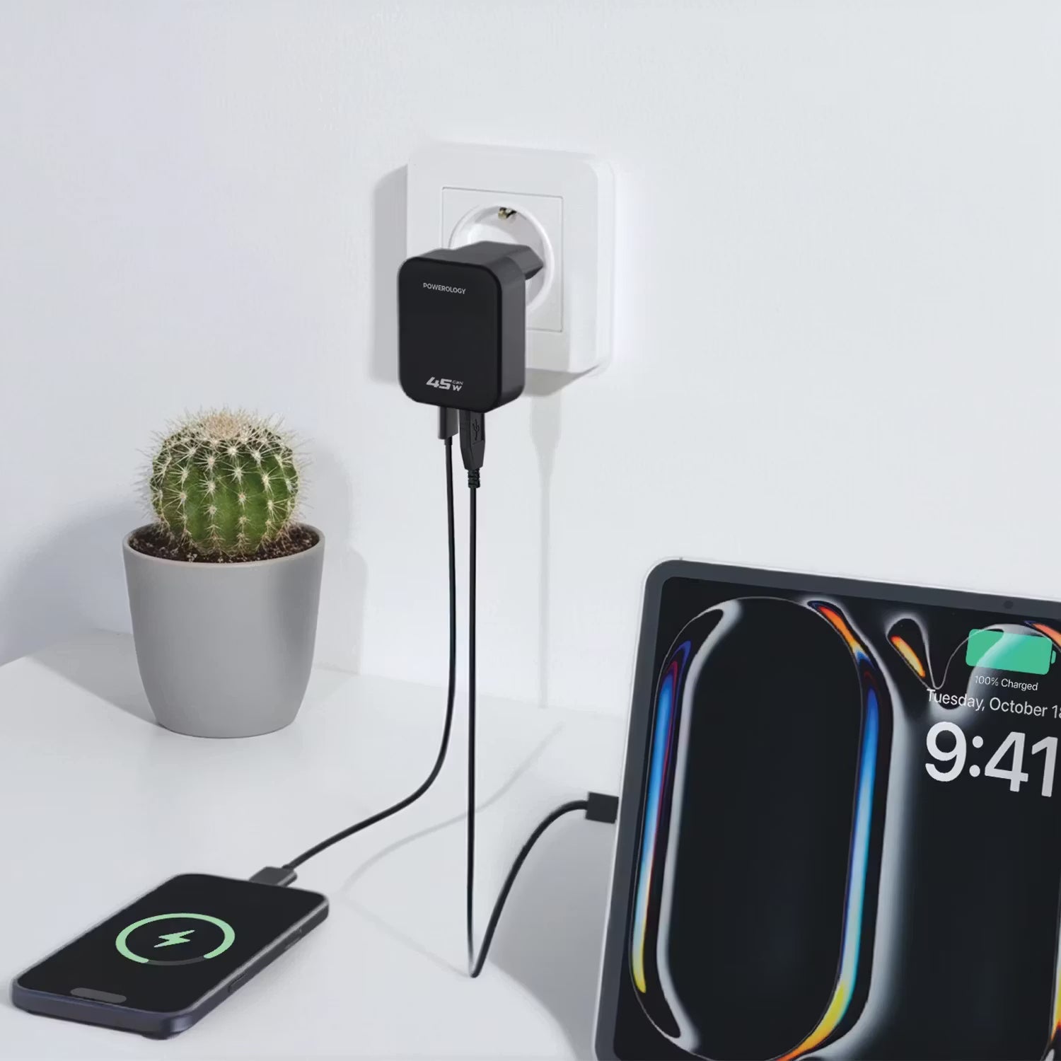 A Photo Of Powerology Charger CRAB PWCUQC066BK - Foldable EU GaN, Black