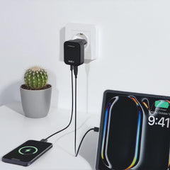 A Photo Of Powerology Charger CRAB PWCUQC066BK - Foldable EU GaN, Black