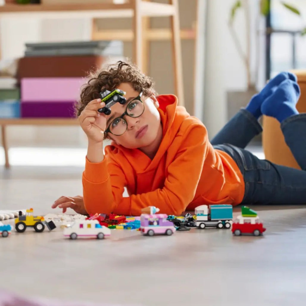 A Photo Of LEGO Classic Creative Vehicles 900 Pieces - 11036