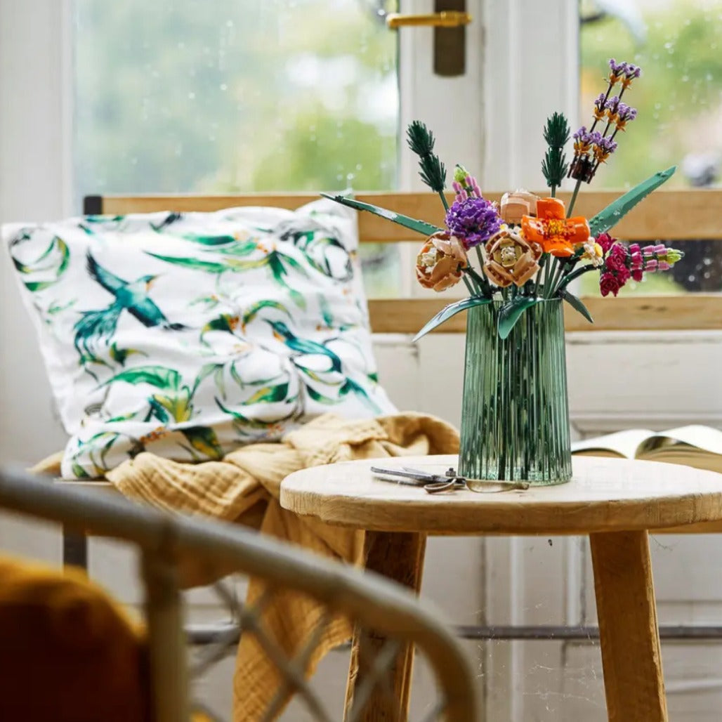 A Photo Of LEGO Botanicals Flower Bouquet 756 Pieces - 10280