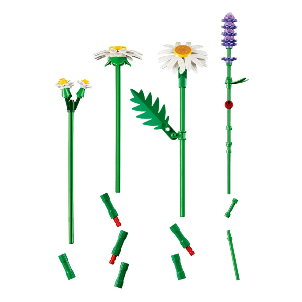 A Photo Of LEGO Daisies - 133 Pieces - 11508