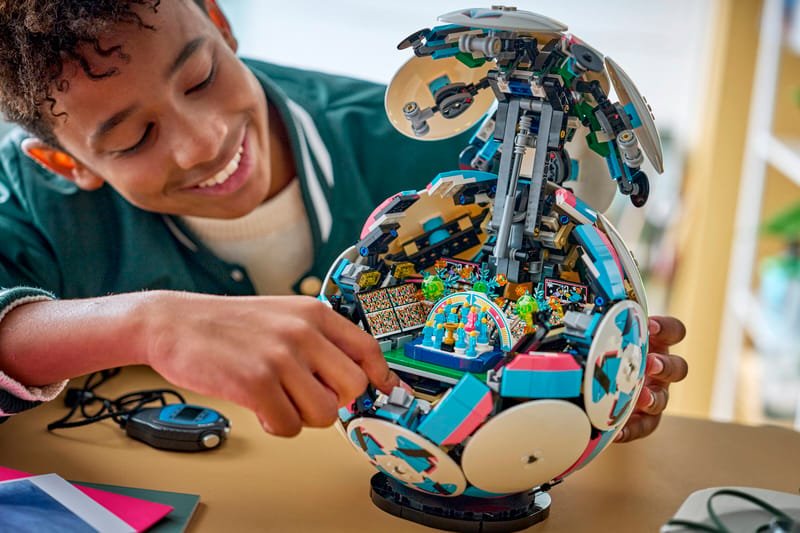 A Photo Of LEGO Soccer Ball - 43019 - 1498 Pieces