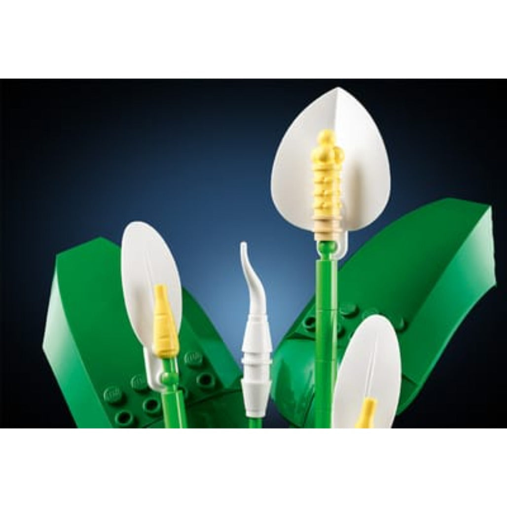 A Photo Of LEGO Peace Lily - 474 Pieces - 11504