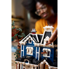A Photo Of LEGO Icons Stranger Things: The Creel House 2593 Pieces - 11370