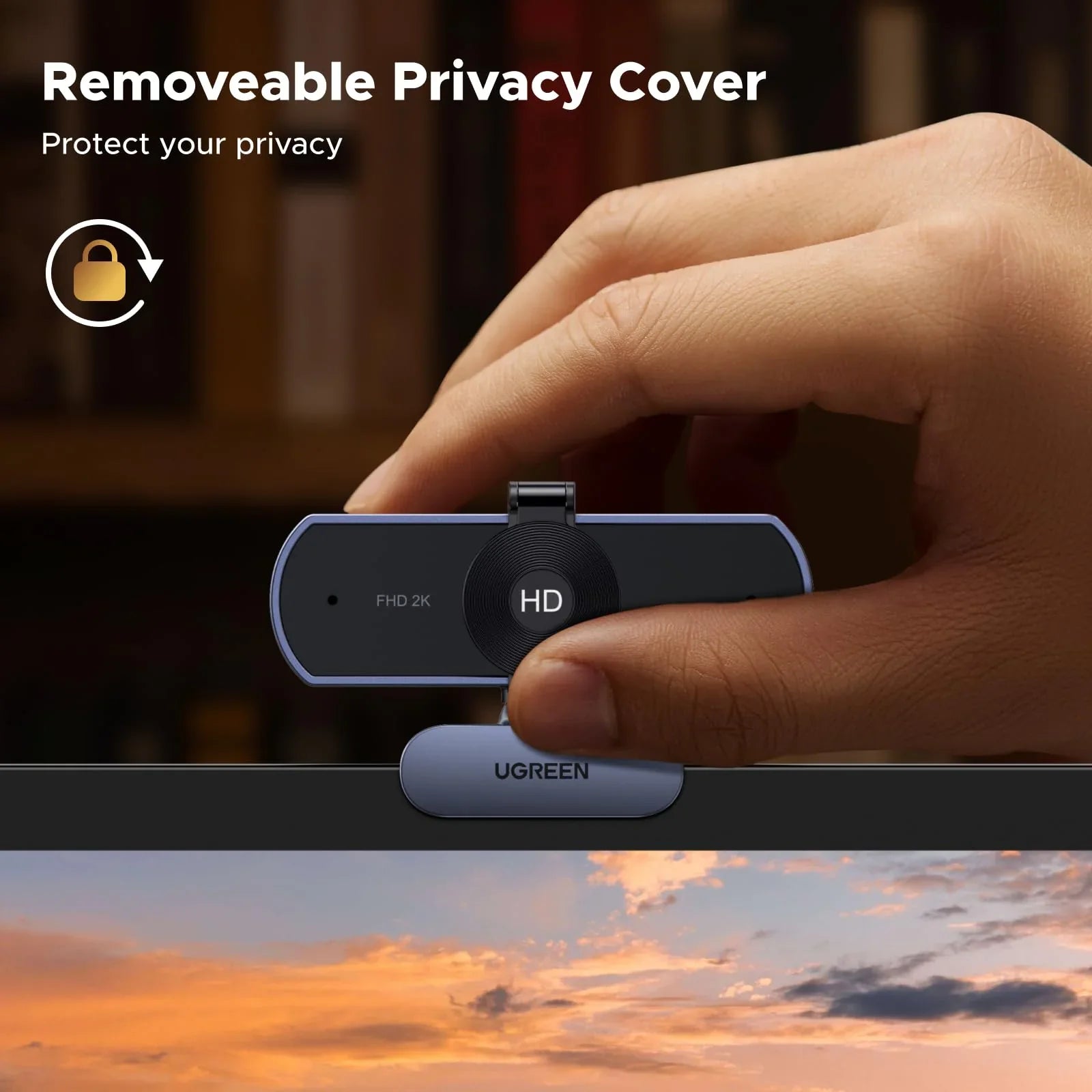 A Photo Of UGREEN 2K Webcam 1440P with Dual Microphones & Privacy Cover