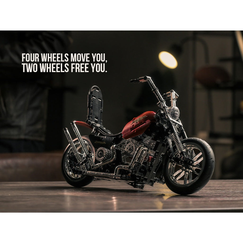 A Photo Of Nifeliz Chopper Motorcycle Building Set - 572 Pieces - NF10308