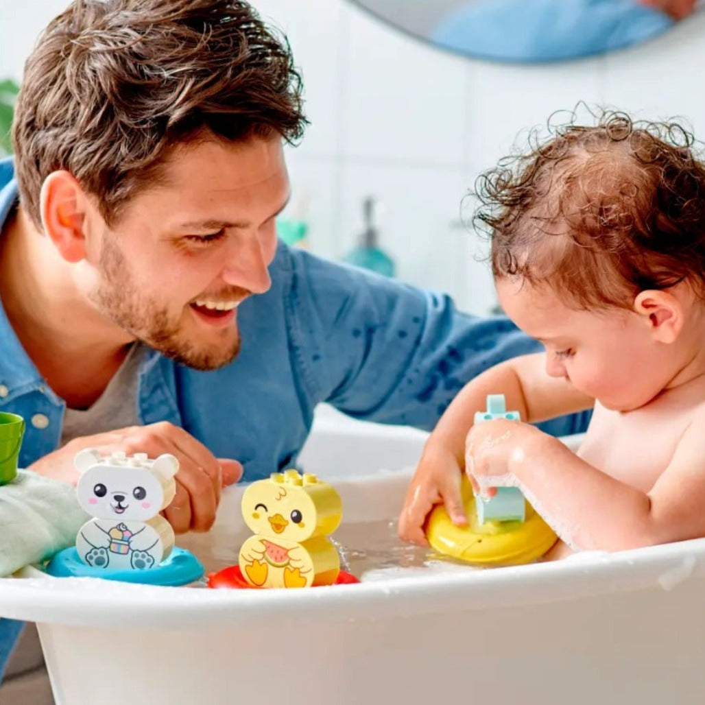 A Photo Of LEGO Duplo Bath Time Fun: Floating Animal Train 14 Pieces - 10965