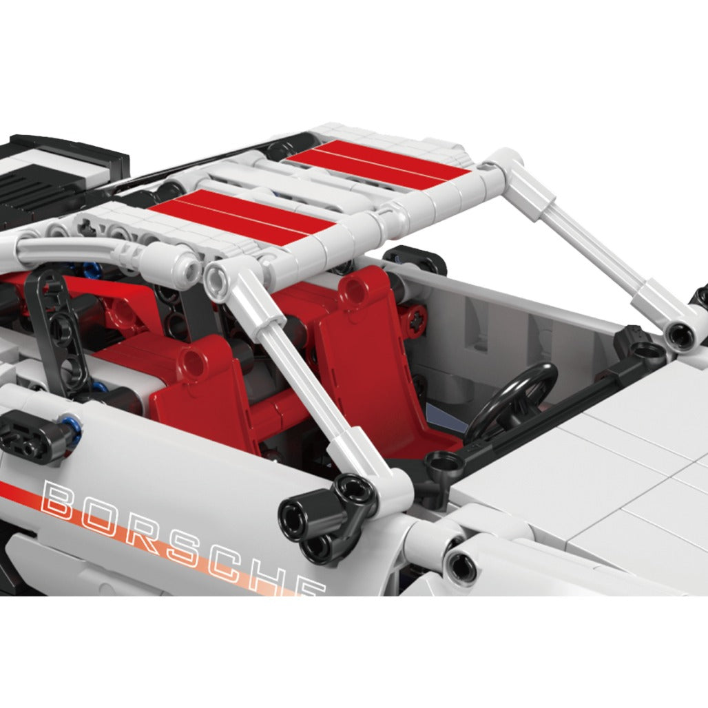 A Photo Of Mould King 911 Pull-Back Sports Car Building Toy Set - 824 Pieces - 15063