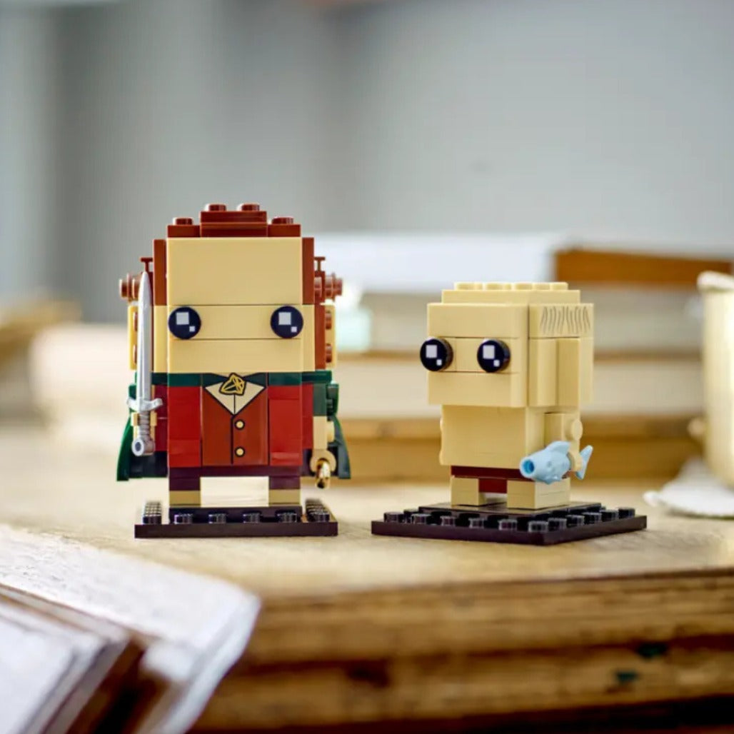 A Photo Of LEGO Frodo™ & Gollum™ 184 Pieces - 40630